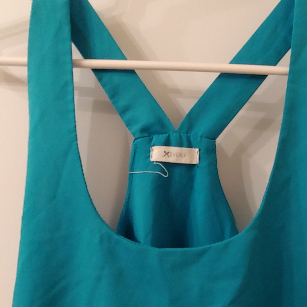 Tank top - Picture 2 of 4